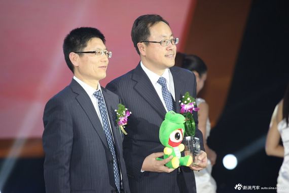 年度车2013中级车型奖：一汽大众全新速腾