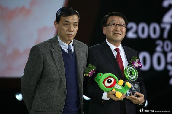 年度车2013中级车奖：东风悦达起亚K3