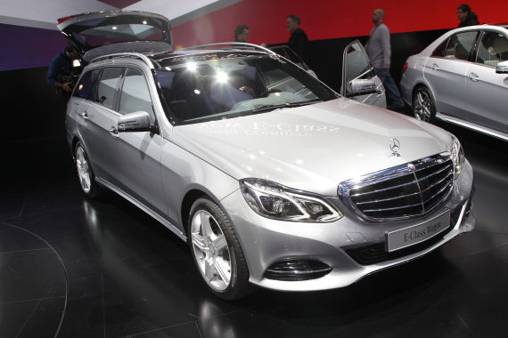 改款奔驰E级亮相北美车展 3月上市