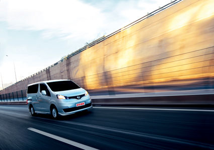 海量惊喜--试驾郑州日产NV200(图)