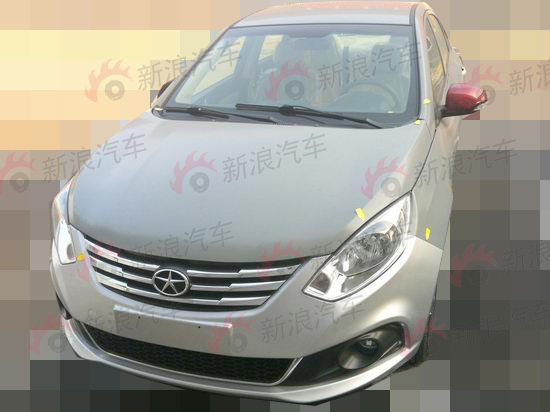 江淮新车和悦A30手动档车型谍照曝光