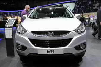 视频：2014款现代途胜亮相日内瓦车展