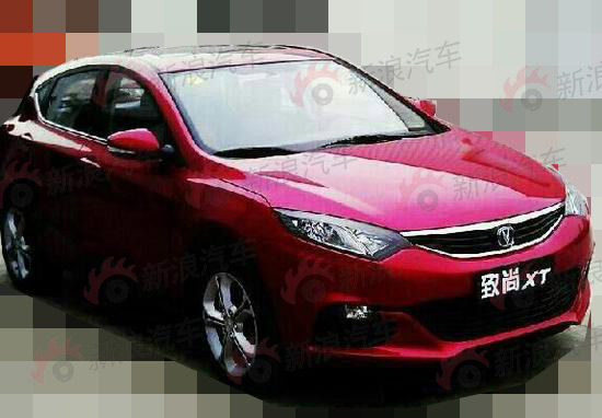 神似英朗 长安逸动两厢版定名致尚XT