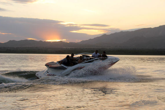 2013北京房车露营展尽享“海陆空”盛宴