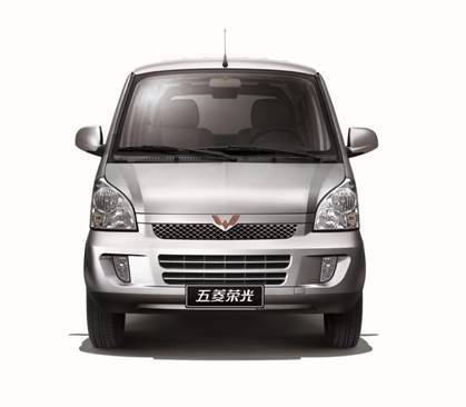高品质大微客 五菱荣光助力梦想起航