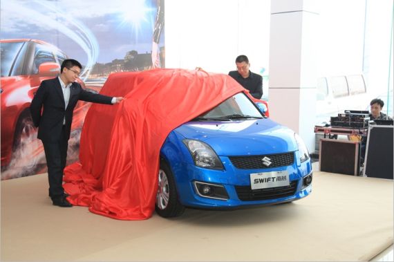 雨燕2013款北京上市 起步价5.98万元