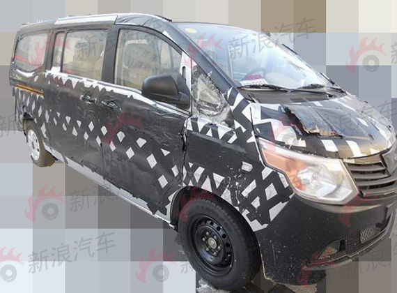 进军中型商用车市场 五菱N400车型曝光