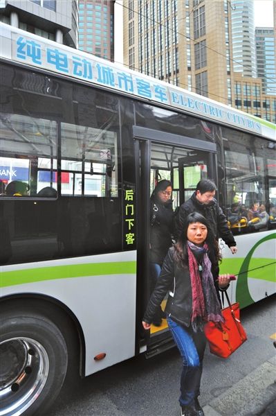 上海纯电动车公交线路启动