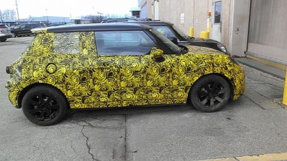 全新MINI内饰曝光 将亮相法兰克福