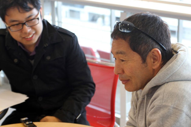 梦想靠双手实现 对话漂移教父土屋圭市