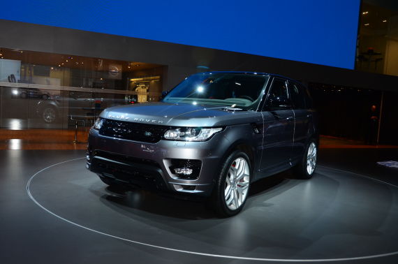 全新揽胜运动版亮相 新增3.0L V6动力