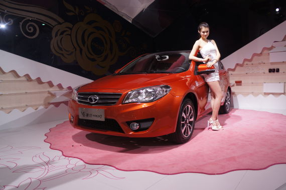 东南汽车携双品牌车型亮相上海车展