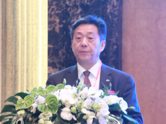 董扬:中国汽车业面临挑战 核心竞争力缺失