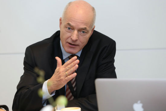 安格：之诺是政策产物 但仍应积极看待