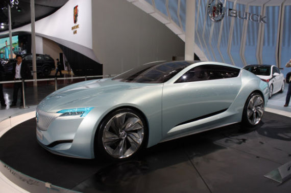 别克Riviera概念车亮相上海车展