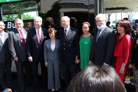 比亚迪宣布于美国成立铁电池及电动大巴工厂