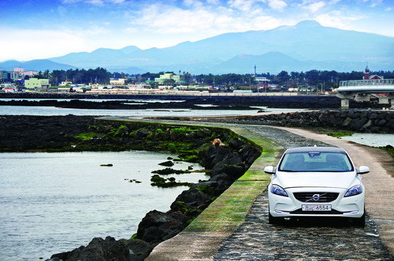 乐在其中--试驾全新沃尔沃V40(图)