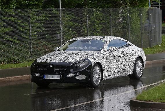 新一代奔驰S级Coupe谍照曝光 明年发布