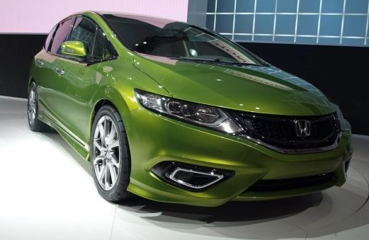 引领+S风尚 东本新概念轿车JADE受80后青睐