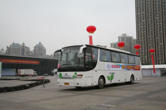 安凯亮相国际节能与新能源汽车展