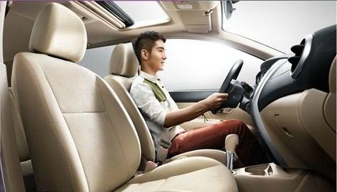 东风日产骊威多能多彩 加减由我看车团