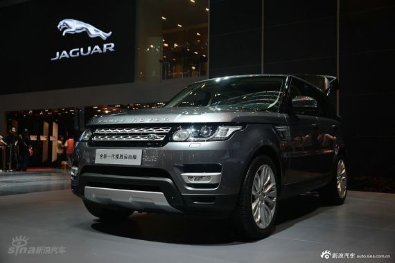 全新揽胜运动版上市 售104.8-113.8万元