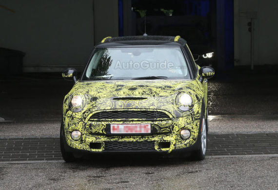 2014全新MINI COOPER S最新谍照曝光