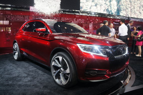 WILD RUBIS领衔 DS全系亮相深港澳车展