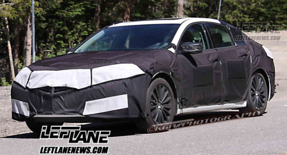 讴歌TLX测试谍照曝光 将于明年初推出