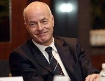 宝马安格否认总部收权：对中国市场表现满意