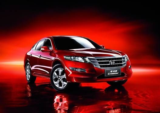 歌雅六月迎挑战 老牌组合战绩不菲