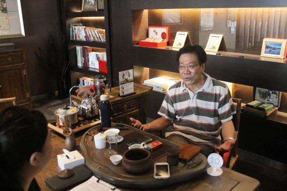 BMW7系车主专访：品质成就未来 细节决定成败