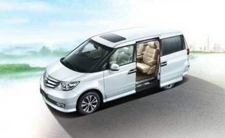 广东镇长论坛惊艳亮相 艾力绅获广东企业家首肯