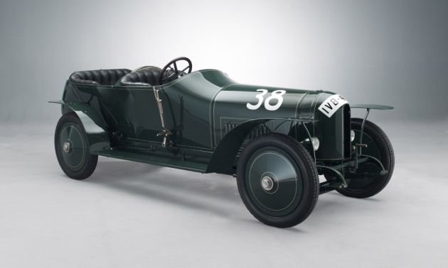 奔驰将携两台经典老爷车亮相圆石滩