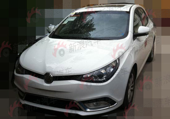 前脸拟改款 上汽MG51.5T车型实拍曝光