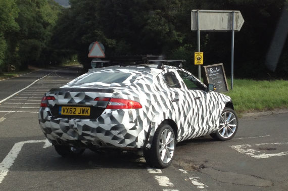 捷豹SUV再曝光 2015年春季上市销售