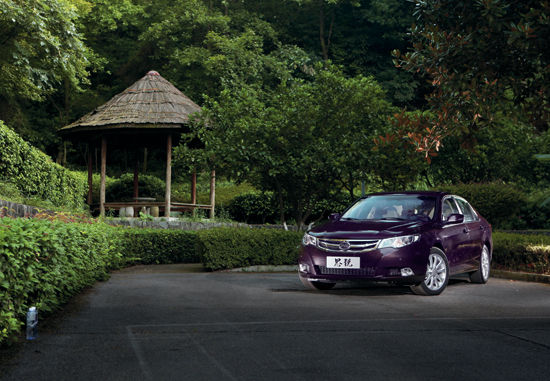 科技与智能相伴--试驾比亚迪思锐