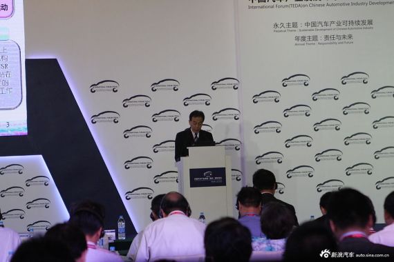 大西弘致:丰田以混动为基础 开展摆脱石油技术研发