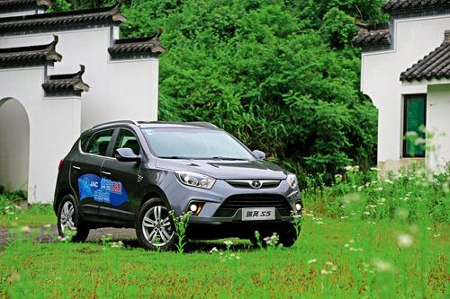 让青春绽放光彩--试驾江淮瑞风S5