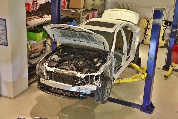 拆车坊第21期：锐志马自达6荣威950