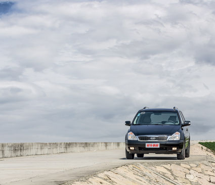 尝鲜--试驾起亚VQ-R柴油版(图)