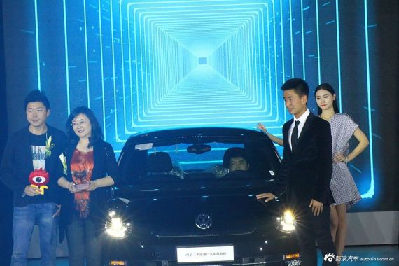 驭鉴个性奖—大众甲壳虫Fender摇滚限量版