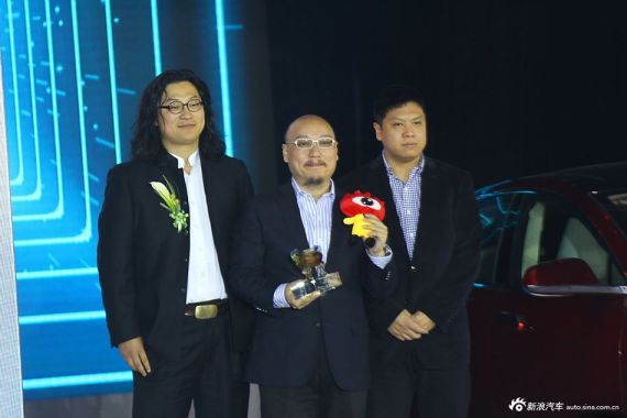 驭鉴创新奖—特斯拉汽车