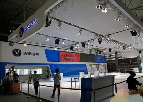 长安品牌“武装”参展 完胜自主众品牌