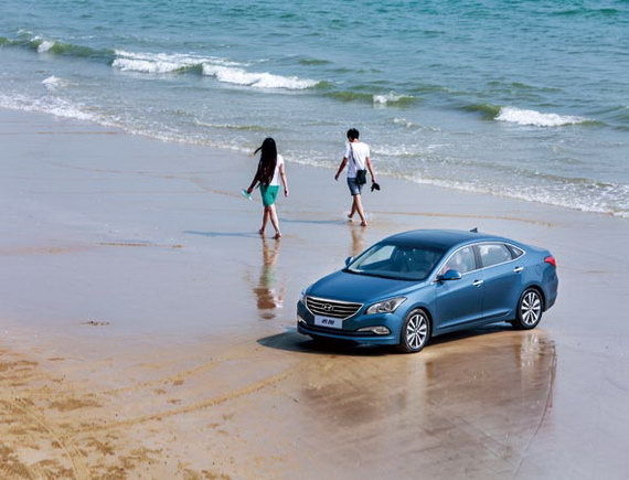 挑战自我--试驾北京现代名图(图)