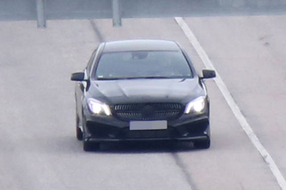 奔驰CLA猎装版谍照曝光 2015年上市