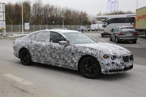 全新宝马7系长轴版测试谍照 碳纤维材质