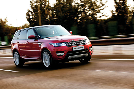 全能--试驾全新一代路虎揽胜运动版(图)