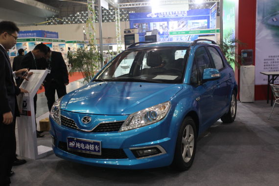 速达电动汽车参展第五届国际新能源展