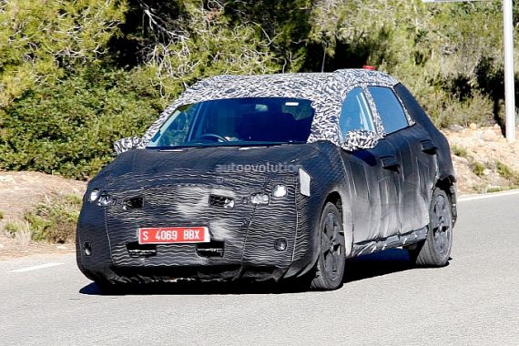 日产新款掀背车最新谍照曝光 剑指高尔夫